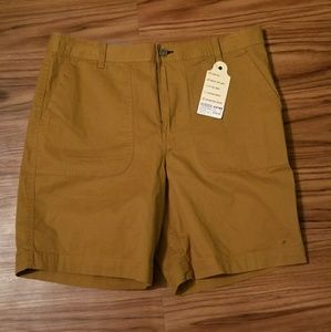 Dravus Slim Chino tan shorts size 33